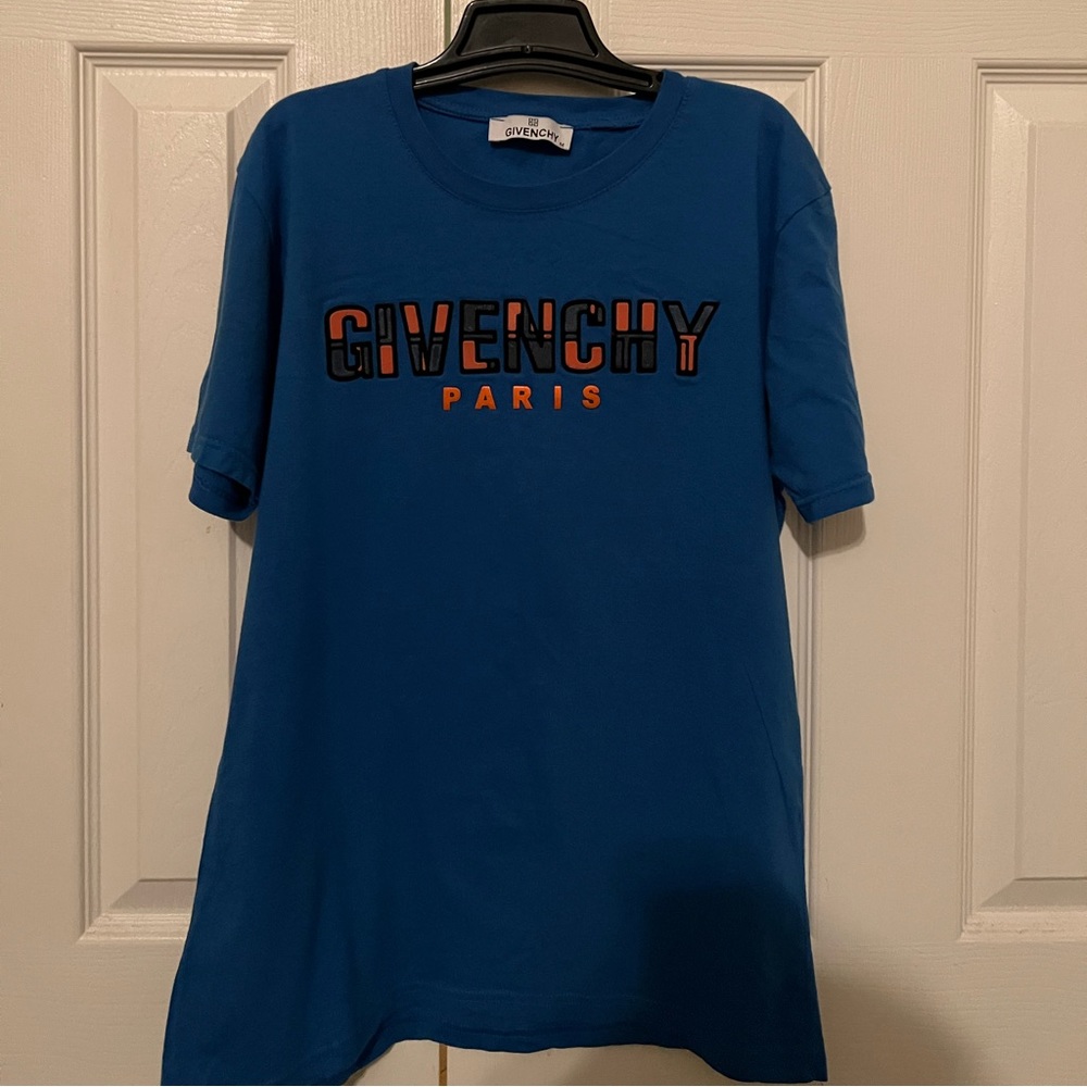 Givenchy Paris decal shirt